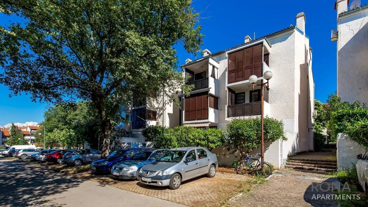 Rona Apartment Zizi Poreč Croacia